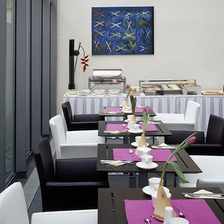 Design Merrion Hotel Прага Экстерьер фото