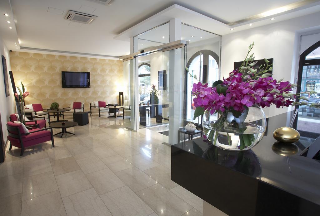 Design Merrion Hotel Прага Экстерьер фото